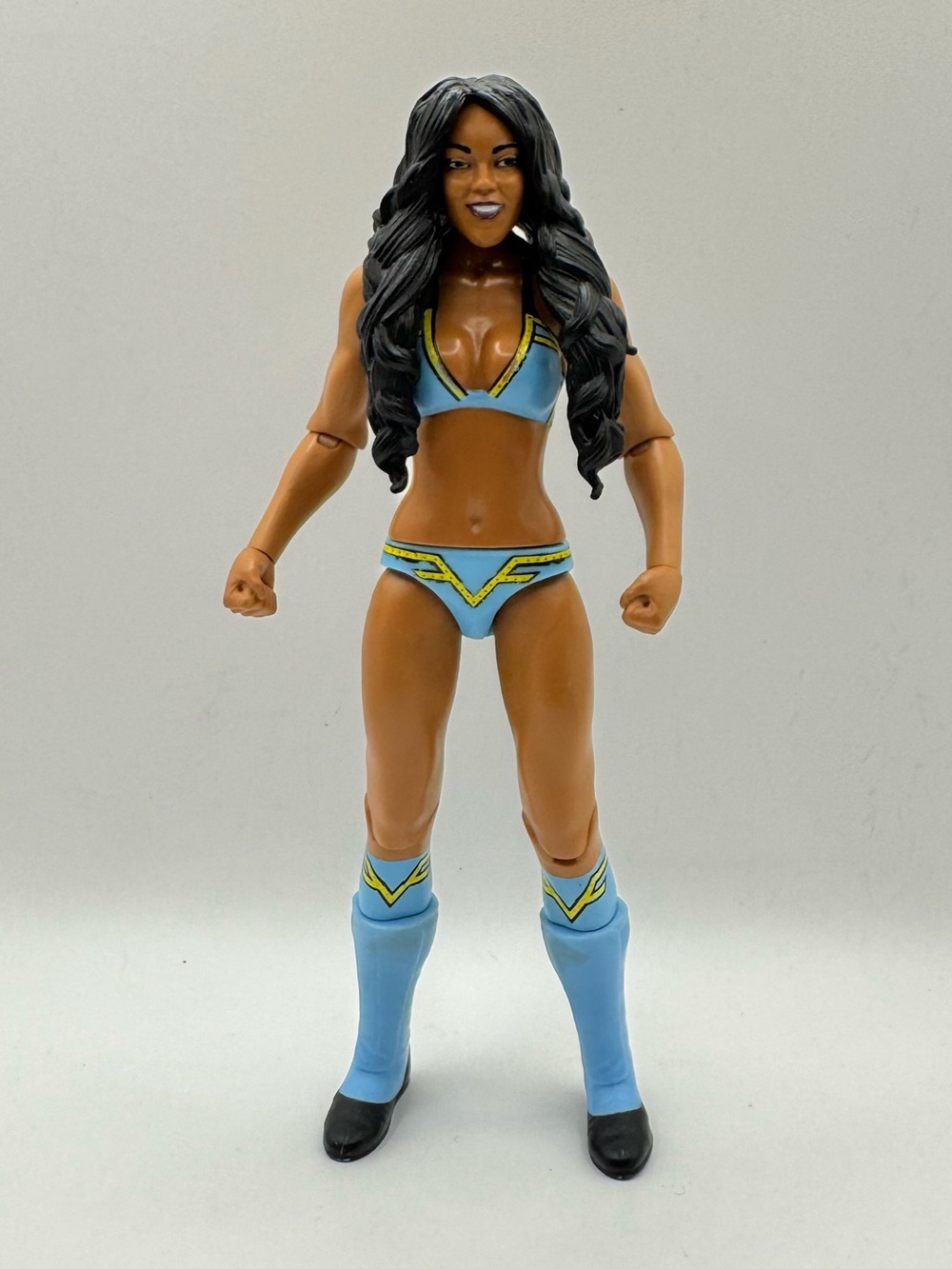 2018 WWE Mattel Basic Series 83 Alicia Fox